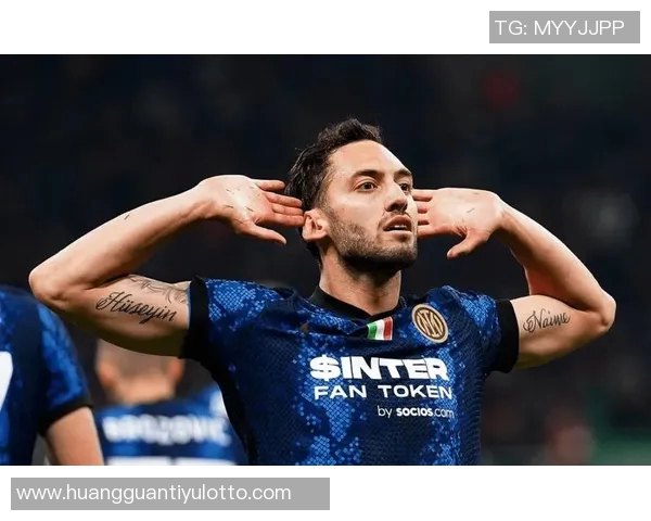 国米计划与恰尔汉奥卢经纪人会谈续约事宜或将降薪至2028年 国米计划与恰尔汉奥卢经纪人会谈续约事宜或将降薪至2028年