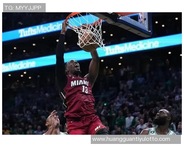 阿德巴约荣登队史得分第三名斯波称赞其全能表现令人惊叹