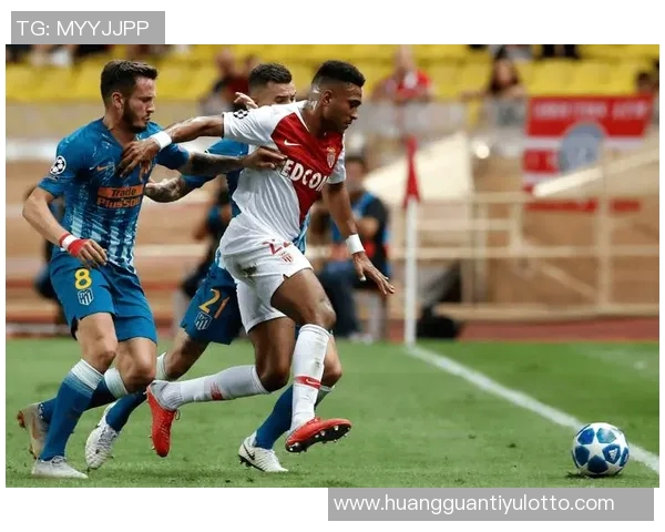 法甲精彩对决摩纳哥迎战大巴黎马赛主场力争全取三分 法甲精彩对决摩纳哥迎战大巴黎马赛主场力争全取三分