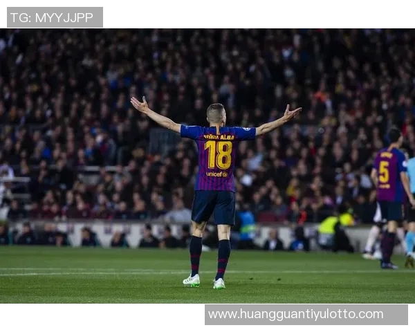 罗贝托与阿尔巴合影留念感慨共度岁月祝福未来一切顺利