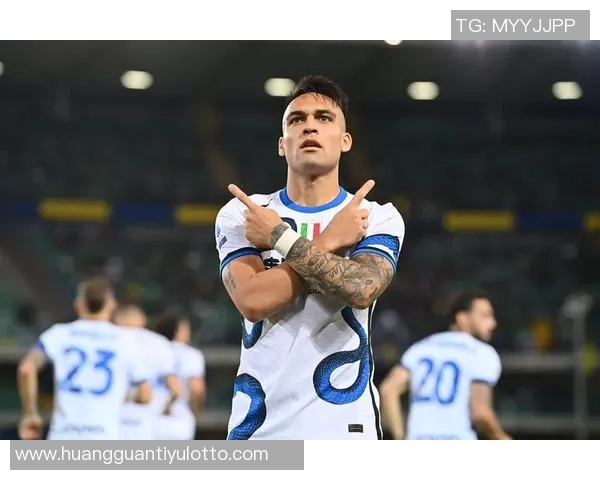 斯基拉报道比萨与布冯之子路易斯签约三年并成功首秀意甲