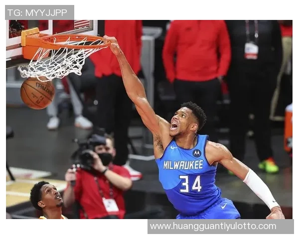 字母哥奋力拼搏半场贡献15分6板球队却落后19分艰难追赶之路